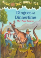 Dingoes_at_dinnertime